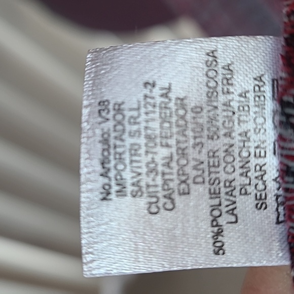 BEAUTIFUL INDIA TOWN SCARF - Picture 5 of 5